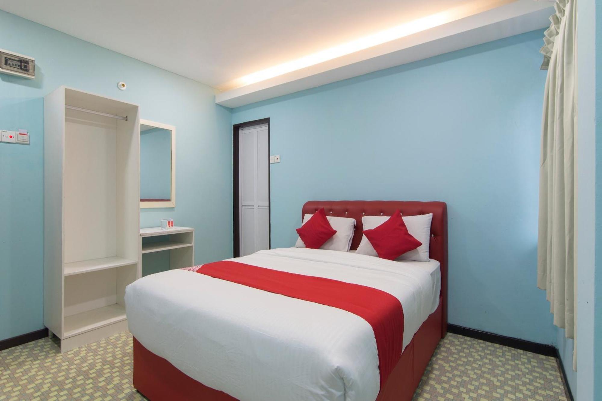 Star Hotel Петалинг Джая Екстериор снимка